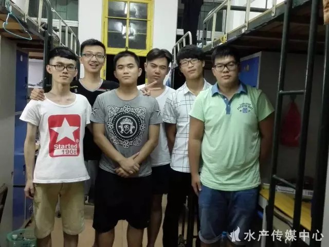 C:\Users\Administrator\Desktop\新闻稿\小鲜肉有话说——男生篇\小鲜肉有话说——男生篇\图2.jpg