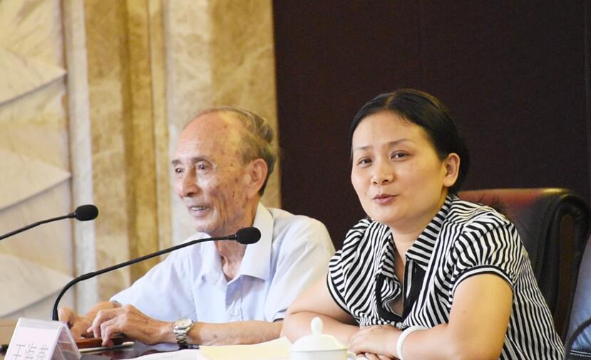 E:\伟德国际1946bv官网\水产传媒中心\老同志讲故事\QQ截图20170609103630.jpg E:\伟德国际1946bv官网\水产传媒中心\老同志讲故事\QQ截图20170609103630.jpg